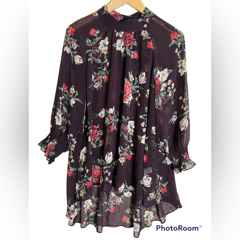 DR2  gorgeous high-low top
